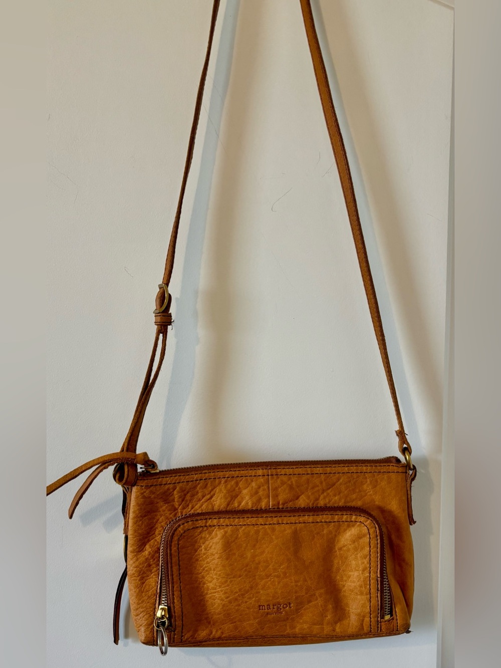 margot NEW YORK Genuine Leather Crossbody Wallet Purse Brown 11” X 7” X 2” EUC